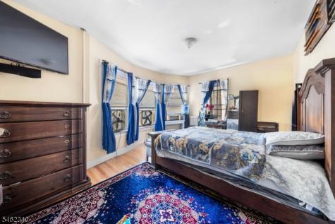 324 Chilton Street Elizabeth NJ 07208
