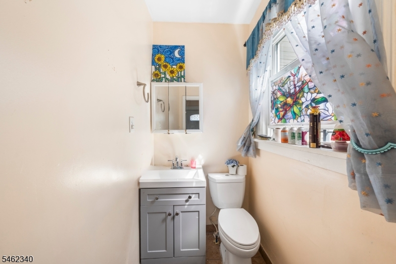 324 Chilton Street Elizabeth NJ 07208