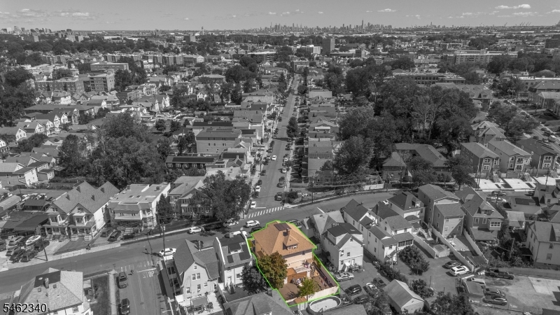 324 Chilton Street Elizabeth NJ 07208