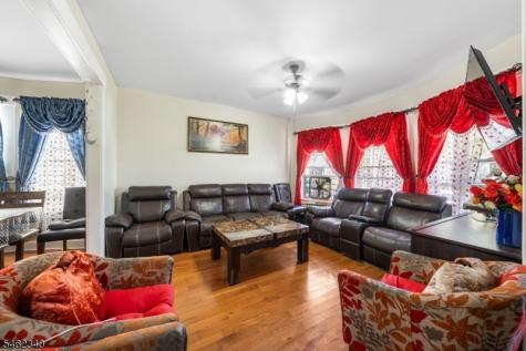 324 Chilton Street Elizabeth NJ 07208