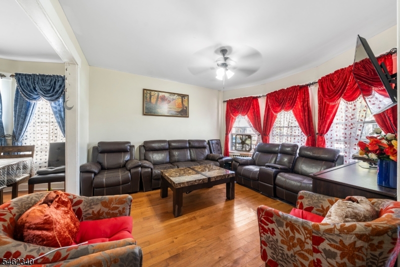 324 Chilton Street Elizabeth NJ 07208
