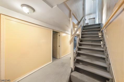 324 Chilton Street Elizabeth NJ 07208