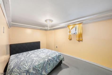 324 Chilton Street Elizabeth NJ 07208