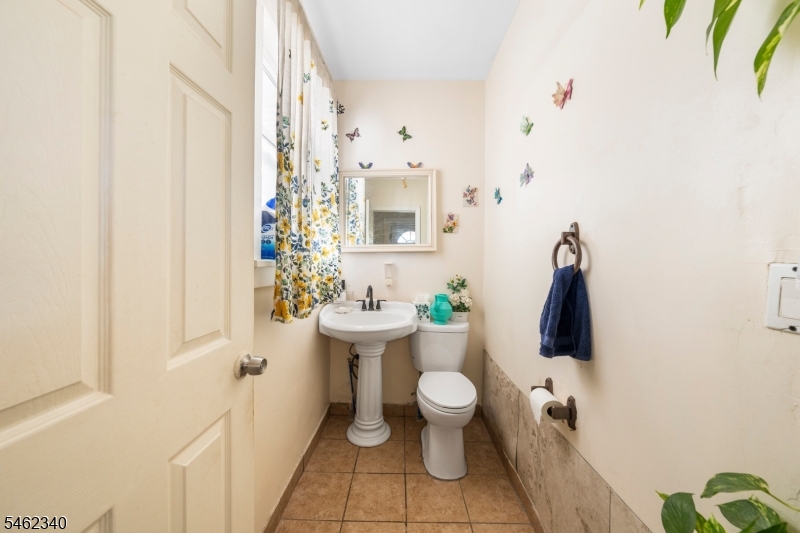 324 Chilton Street Elizabeth NJ 07208