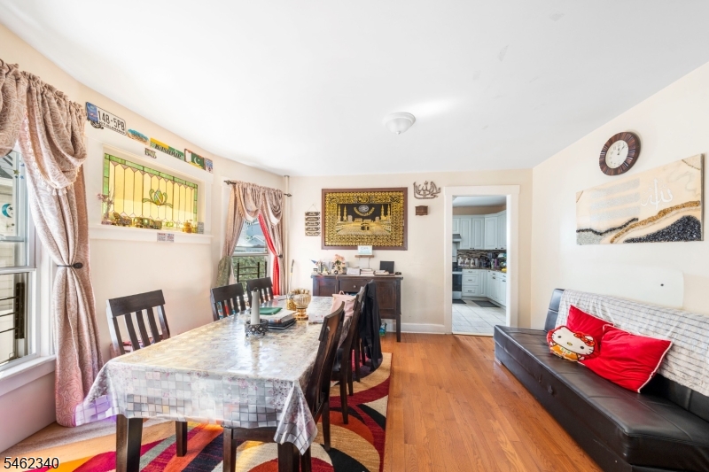 324 Chilton Street Elizabeth NJ 07208