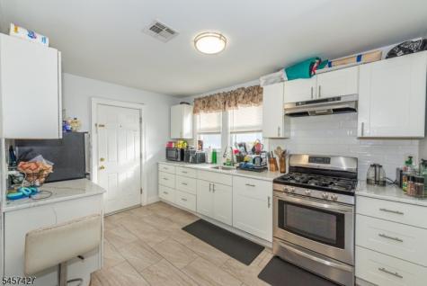 9 Wheeler Street Montclair NJ 07042
