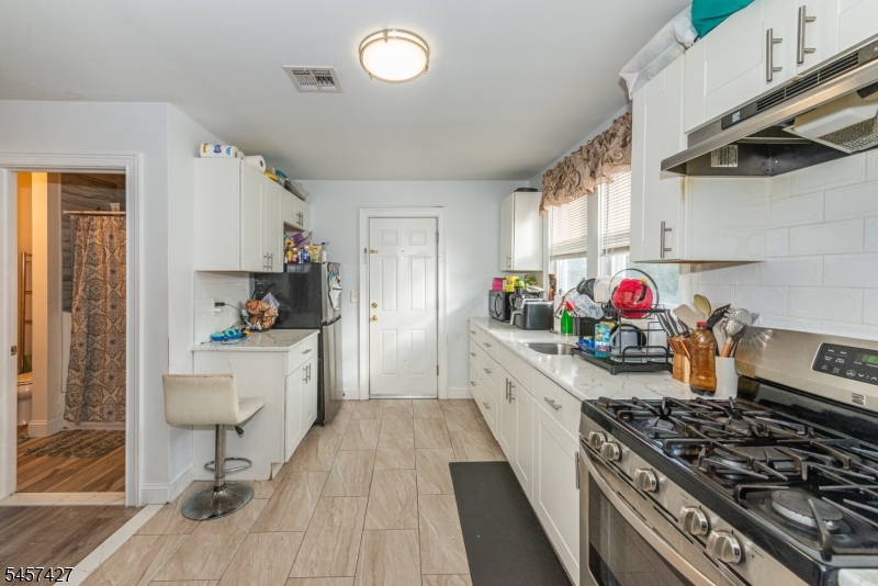 9 Wheeler Street Montclair NJ 07042