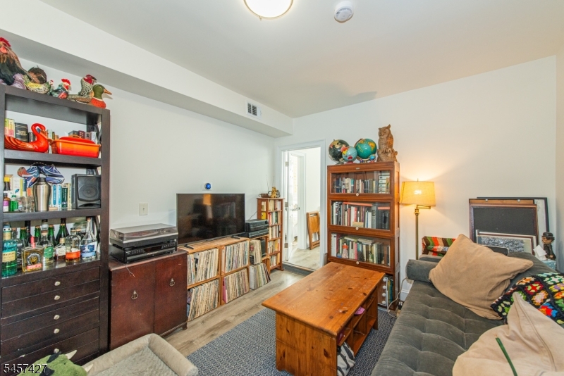 9 Wheeler Street Montclair NJ 07042