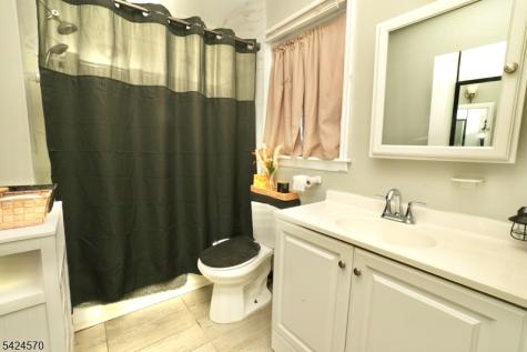 3 Laurel Avenue Maplewood NJ 07040