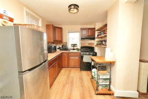3 Laurel Avenue Maplewood NJ 07040