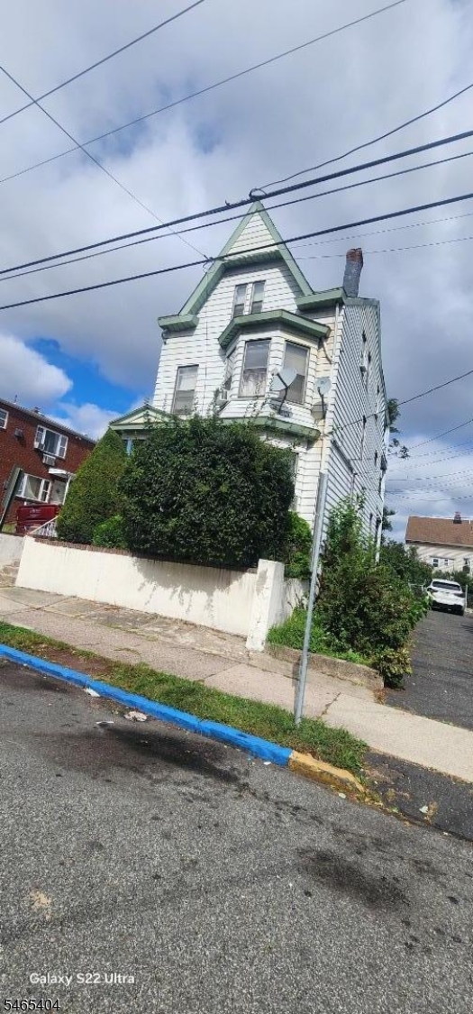 307 Sussex Street Paterson NJ 07503