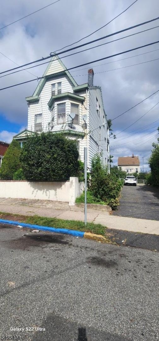 307 Sussex Street Paterson NJ 07503