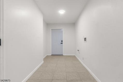 148 N Munn Avenue East Orange NJ 07017