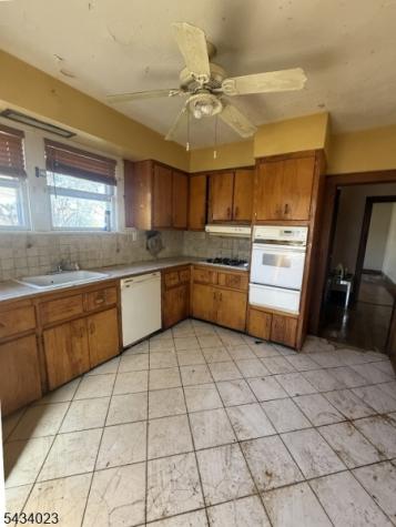 12 Hillcrest Road Maplewood NJ 07040