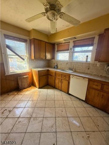 12 Hillcrest Road Maplewood NJ 07040