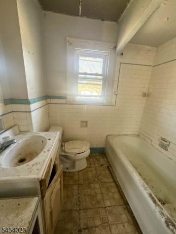 12 Hillcrest Road Maplewood NJ 07040
