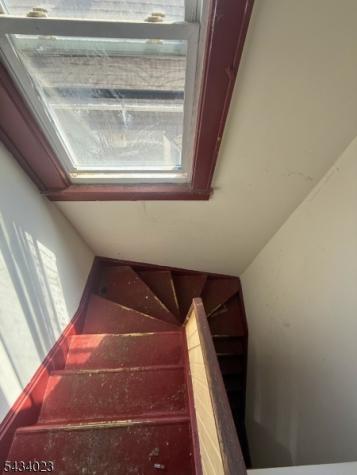 12 Hillcrest Road Maplewood NJ 07040