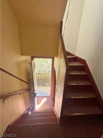 12 Hillcrest Road Maplewood NJ 07040
