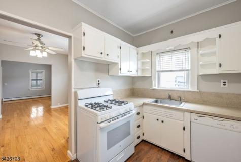 20 Catherine Avenue Saddle Brook NJ 07663