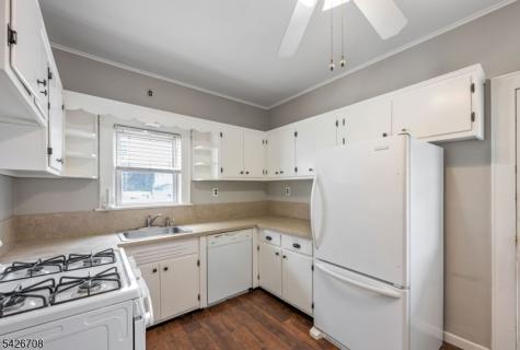 20 Catherine Avenue Saddle Brook NJ 07663