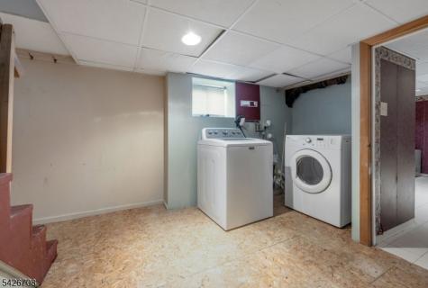 20 Catherine Avenue Saddle Brook NJ 07663