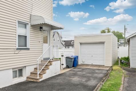 20 Catherine Avenue Saddle Brook NJ 07663