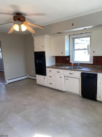 20 Catherine Avenue Saddle Brook NJ 07663