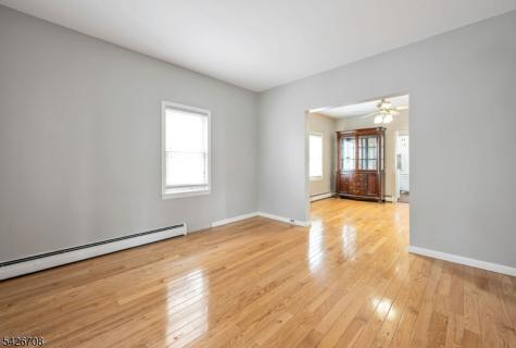 20 Catherine Avenue Saddle Brook NJ 07663