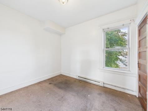 139 Fairview Avenue Prospect Park NJ 07508