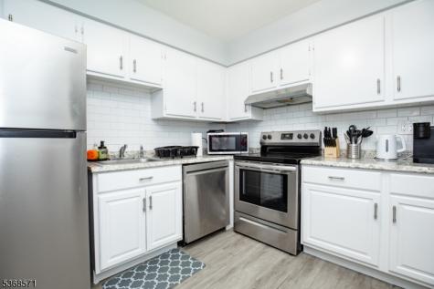 186 Park Street East Orange NJ 07017