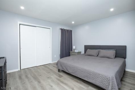 186 Park Street East Orange NJ 07017