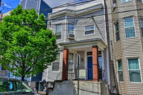 557 Hudson Avenue Weehawken NJ 07086