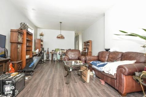 557 Hudson Avenue Weehawken NJ 07086