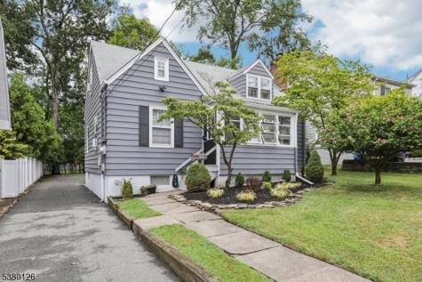 182 Woodland Avenue Verona NJ 07044