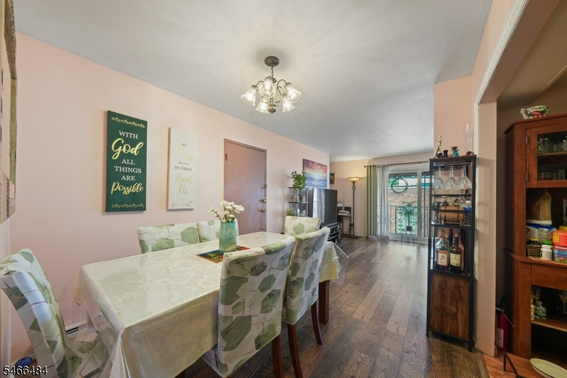 565 61ST Street West New York NJ 07093