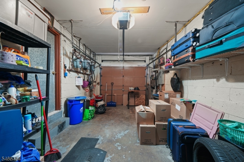 565 61ST Street West New York NJ 07093