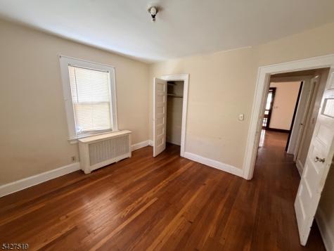 126 Chestnut Street East Orange NJ 07018