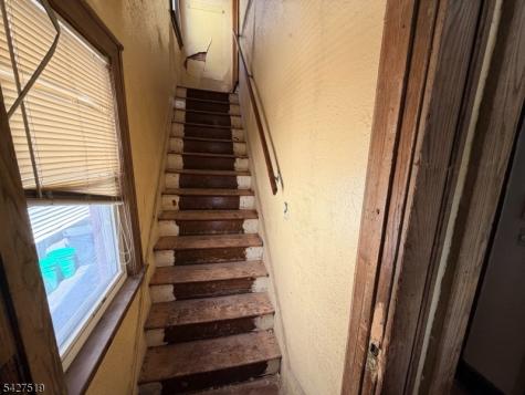 126 Chestnut Street East Orange NJ 07018