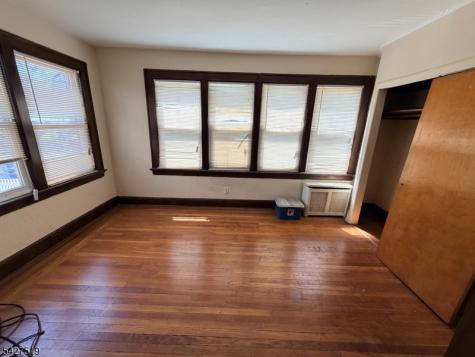 126 Chestnut Street East Orange NJ 07018
