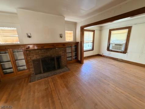 126 Chestnut Street East Orange NJ 07018