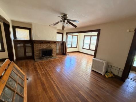126 Chestnut Street East Orange NJ 07018