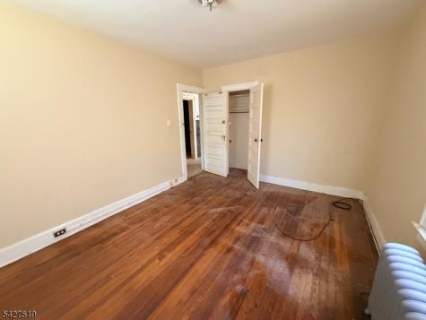 126 Chestnut Street East Orange NJ 07018