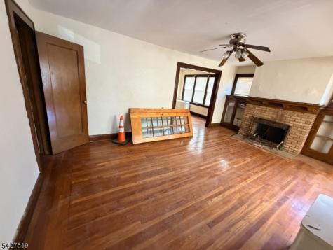 126 Chestnut Street East Orange NJ 07018