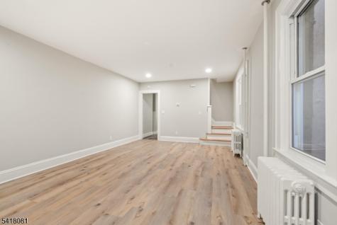 895 Port Reading Avenue Woodbridge NJ 07064