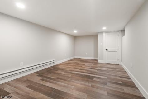 895 Port Reading Avenue Woodbridge NJ 07064