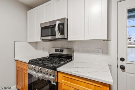 895 Port Reading Avenue Woodbridge NJ 07064