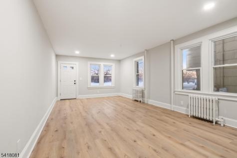 895 Port Reading Avenue Woodbridge NJ 07064
