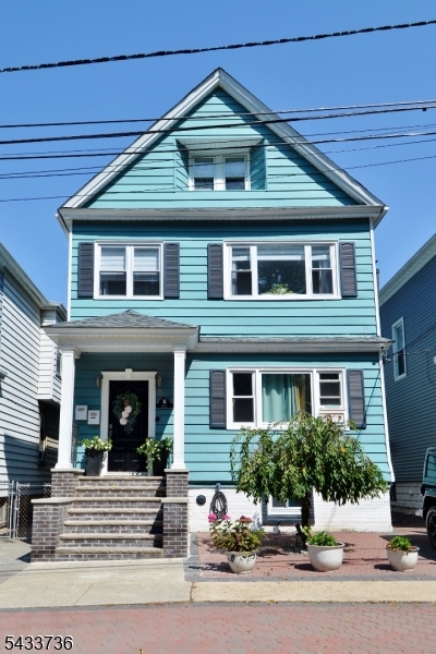 187 W 48th Street Bayonne NJ 07002