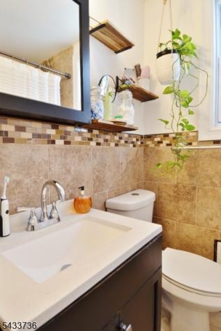 187 W 48th Street Bayonne NJ 07002