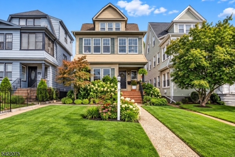 17 Mount Pleasant Avenue West Orange NJ 07052
